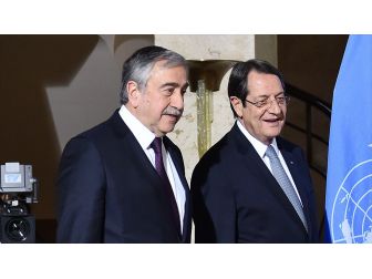 Kıbrıslı Liderler Akıncı ve Anastasiadis, AB Yetkilileri İle Görüştü