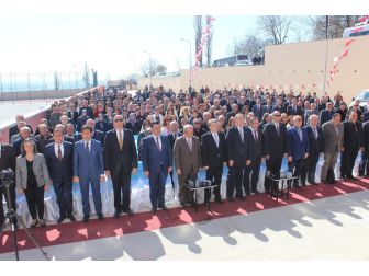 Orhan Öztrak Ortaokulu’u Milli Eğitime Teslim Edildi