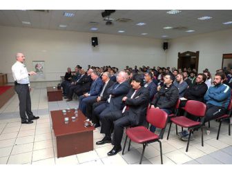 Futbolda İletişim Semineri