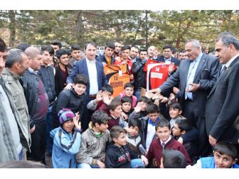 Keçiören Belediyesinden Bulanık İlçesinde Dev Yardım