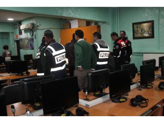 Polislerden, Çocukların Korunmasına Yönelik Denetim