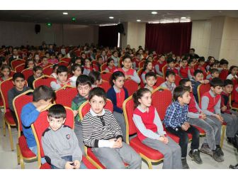 İlkokul Öğrencilerine ’Trafik Adabı Ve Çevre Bilinci’ Dersi