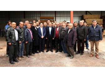 Başkan Ve Milletvekilleri Sanayi Esnafı İle Kahvaltıda Buluştu