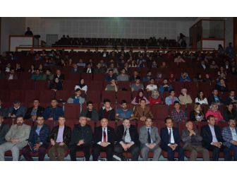 İslam Ve Finans Konulu Konferans Düzenlendi