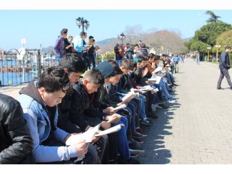 Kdz. Ereğli’de 700 Kişi Birlikte Kitap Okudu