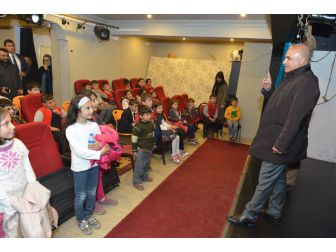 Yakutiye Belediyesi’nden, Bin 800 Çocuğa Tiyatro Gösterisi