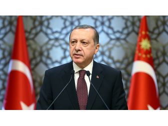 Cumhurbaşkanı Recep Tayyip Erdoğan, 81 İlden Gelen Gençleri Kabul Etti
