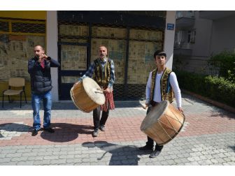 Davulcular Düğün Sezonuna Hazırlanıyor