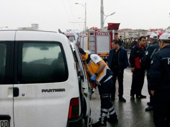 Malatya'da İşçi Servisi Kaza Yaptı: 13 Yaralı