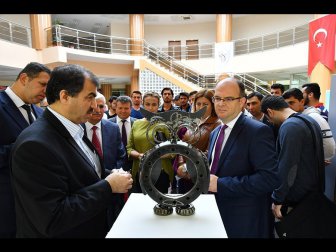 Osmaniye Korkut Ata Üniversitesi’nde 2. Atık Metal Sergisi Açıldı