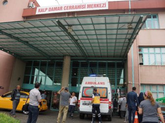 Aydın, Efeler'de Spor Salonunun Demir Korkuluğu Kırıldı: 5 Öğrenci Yaralı