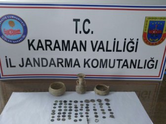 Karaman'da Bir Otomobilden Çok Sayıda Tarihi Eser Çıktı