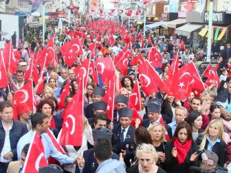 İzmir’in İlçelerinde de 19 Mayıs Coşkusu!