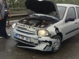 Bilecik, Bozüyük’deki 2 Farklı Zincirleme Kazada 4 Kişi Yaralandı