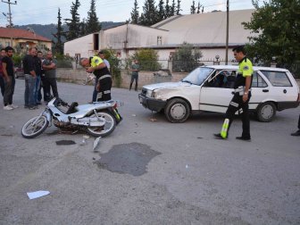 Muğla, Ortaca’da Otomobille Motosiklet Çapıştı; 2 Yaralı
