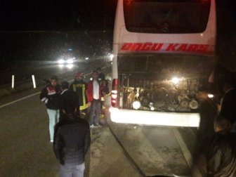 Kastamonu, Tosya Yolcu Dolu Otobüste Yangın Paniği
