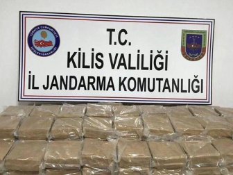 Kilis’te Bir Tır'da 102 Kilo Eroin Ele Geçirildi