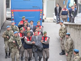 Bursa’daki Darbe Girişimi Davasında 16 Sanık Hakim Karşısına Çıktı