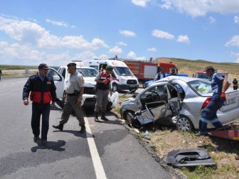 Yozgat, Yerköy'de Trafik Kazası: 1 Ölü, 3 Yaralı (Ahmet Gülderen)