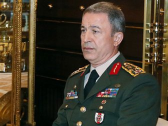Genelkurmay Başkanı Akar Kaza Alanında İncelemelerde Bulundu