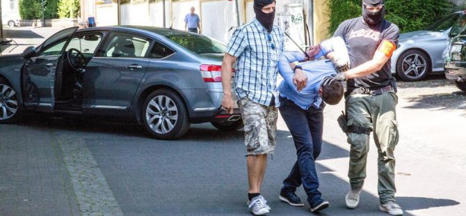 Almanya’da, Soyguncuları Vatandaşlar Yakaladı
