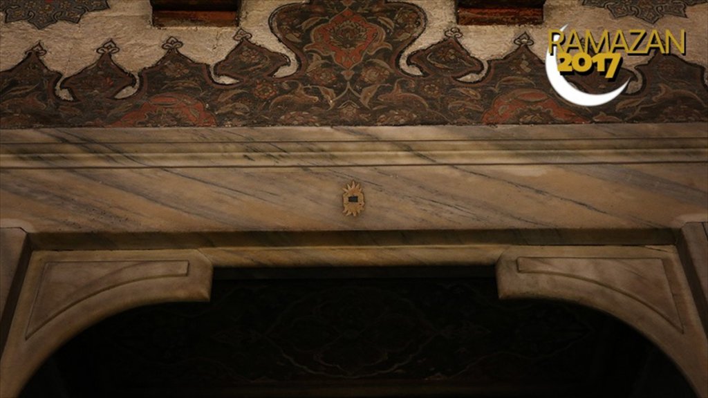 Sokullu Mehmet Paşa : Hacer'ül Esved'in Dört Parçasını Taşıyan Cami