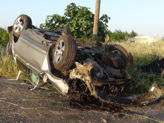 Tekirdağ, Çorlu'da Elektrik Direğine Çarpıp Takla Attı: 1 Yaralı
