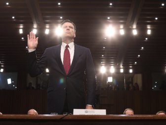 Eski FBI Direktörü James Comey: ''Yönetim Beni Karalamayı Seçti''