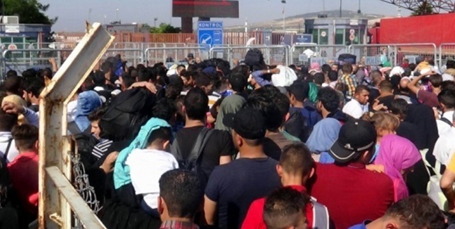 Ramazan’da 42 Bin Suriyeli Türkiye’den Ülkesine Döndü
