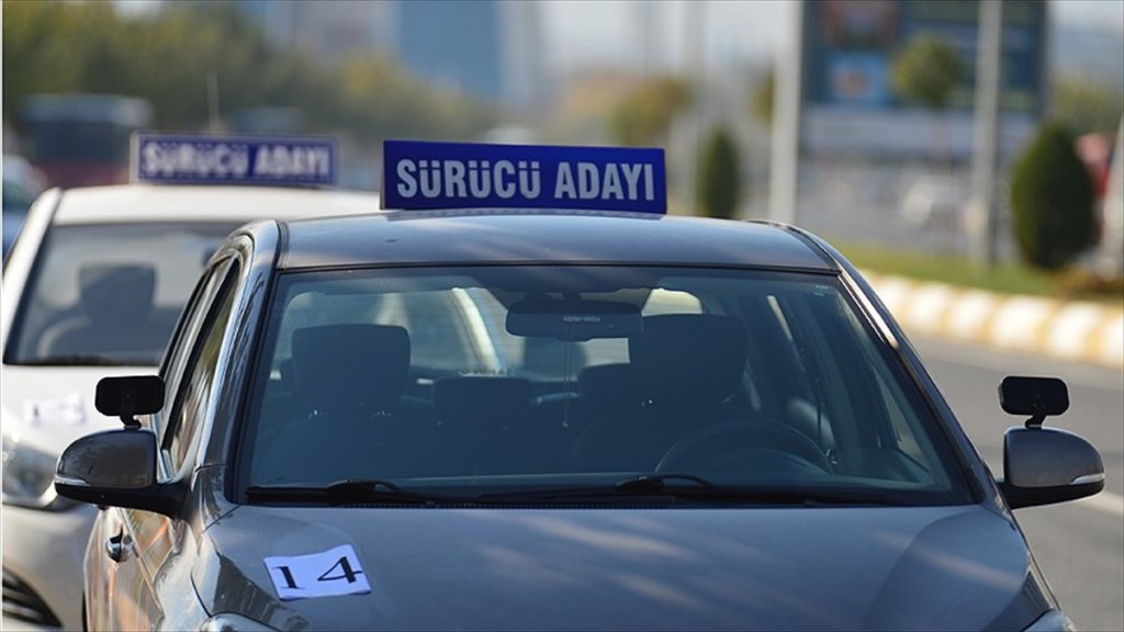 Ehliyet Sınavları Sil baştan değişiyor!