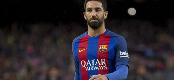 Arda Turan Barcelona'da devam edecek mi?