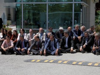 HDP’li Milletvekillerinden Anayasa Mahkemesi Önünde Oturma Eylemi