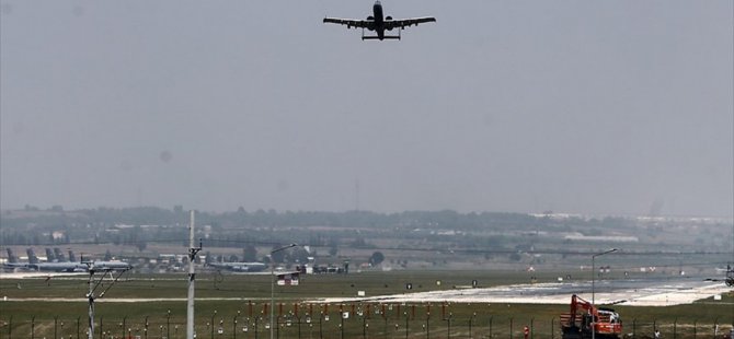 Almanya Savunma Bakanı Leyen'den İncirlik mesajı!