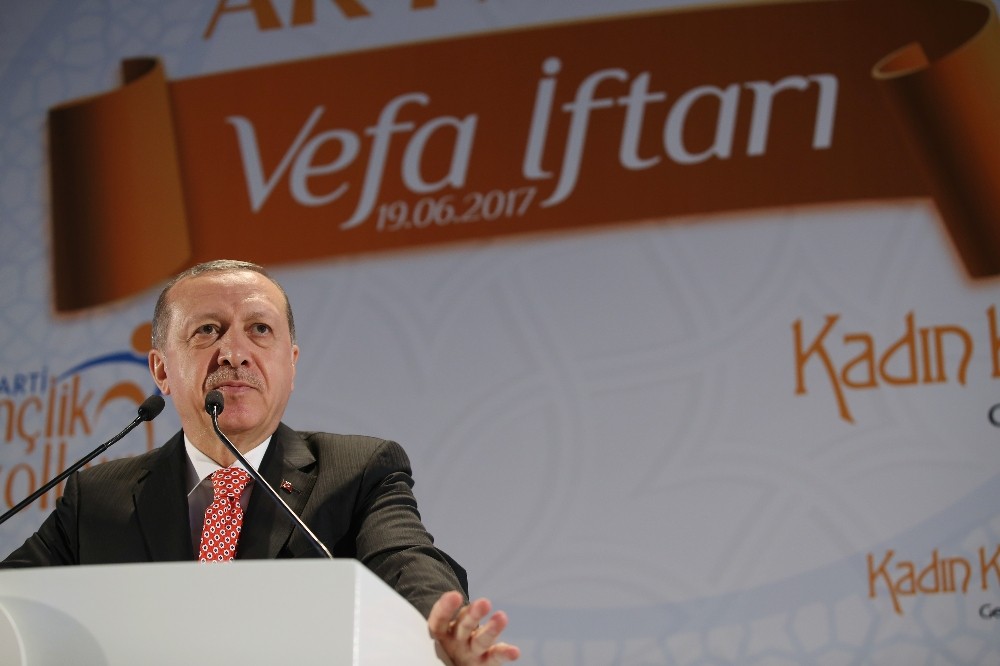 Erdoğan'dan 10 yeni kanuna onay