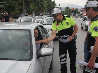 Bayramda 70 Bin Trafik Polisi Gece Gündüz Görev Yapacak