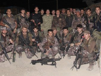 Hakkari'de Polis ve Askerden Ortak Operasyonu