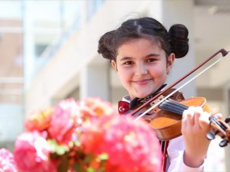 Eskişehir'de Doğuştan Notalara Dokunan Orkestra: İki Elin Sesi Var