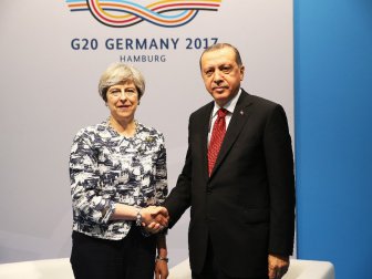 Erdoğan, İngiltere Başbakanı May İle Görüştü