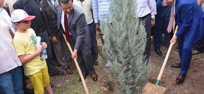 15 Temmuz Şehitleri Anısına Yüzlerce Fidan