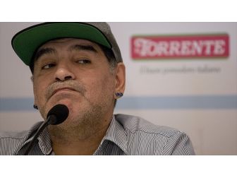Sarı-Lacivertli Ekip Efsane Futbolcu Maradona’yı Andı