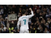 Ronaldo Rekor Tanımıyor