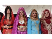 Doğuda Kadınların Vazgeçilmezi: 'Kıras Fistan'