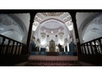 Yaşayan Osmanlı Ruhu: Muradiye Külliyesi