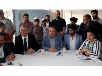 'Baba-oğul Dünyanın En Keyifli Seçim Süreçlerinden Birini Yaşıyoruz'
