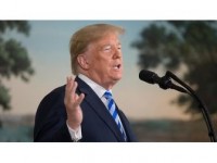 Trump'tan Ab Otomobillerine Yüzde 20 Vergi Tehdidi