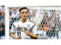 Almanya Futbol Federasyonu'ndan Mesut Özil Açıklaması