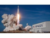 Spacex İle Boeing İnsanlı Uzay Uçuşlarına Başlıyor