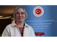 Türkiye'nin Abidjan Büyükelçisi Esra Demir: Maarif Vakfı'na Devredilen Okullar Örnek Oluyor