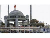 Taksim Camisi'nde İnce İşçilik Ve Süsleme İşlemine Geçildi