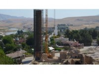611 Yıllık Minare Yeni Yerine Taşınıyor